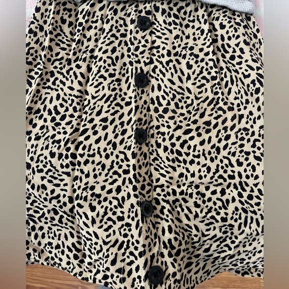 GIRL’S DRESS - Picture 3 of 6